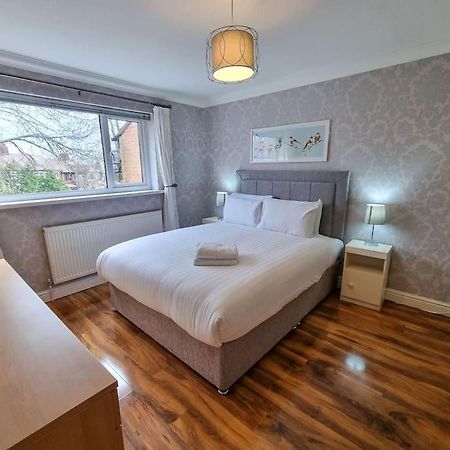 Stunning Family Home Close To The City Centre Manchester Eksteriør billede