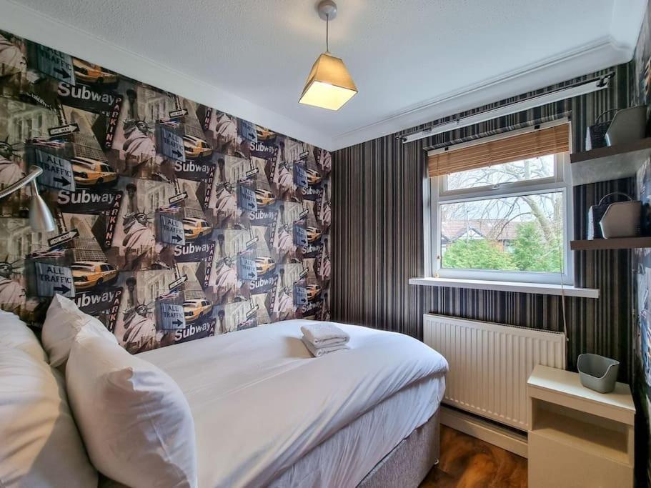 Stunning Family Home Close To The City Centre Manchester Eksteriør billede