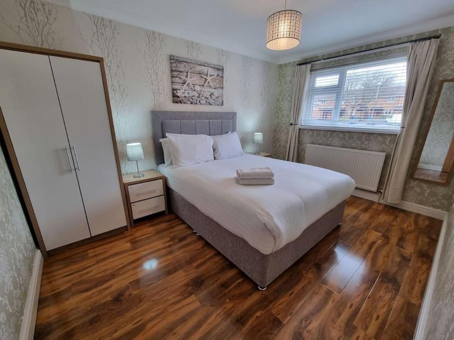Stunning Family Home Close To The City Centre Manchester Eksteriør billede
